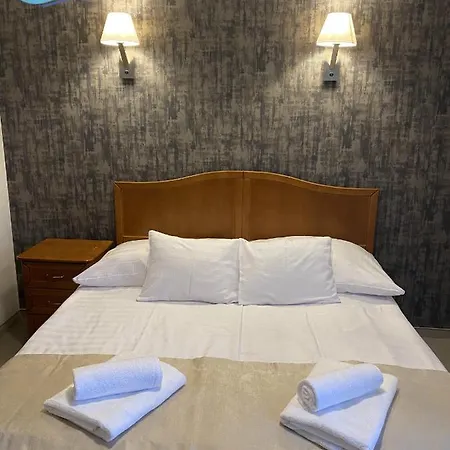 Aqua Hotel 3*