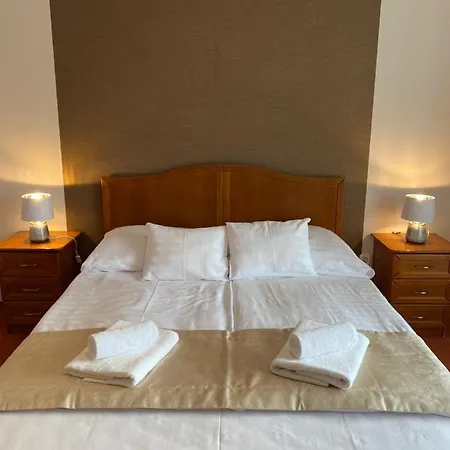 Aqua Hotel 3*
